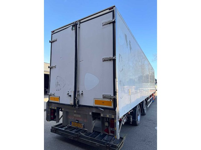 H.t.f. - 2002 - hzp32 - oplegger met gesloten opbouw v.v gestuurde achteras, ama laadklep 14 meter og-13-zv - afbeelding 9 van  19