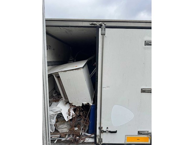 H.t.f. - 2002 - hzp32 - oplegger met gesloten opbouw v.v gestuurde achteras, ama laadklep 14 meter og-13-zv - afbeelding 11 van  19