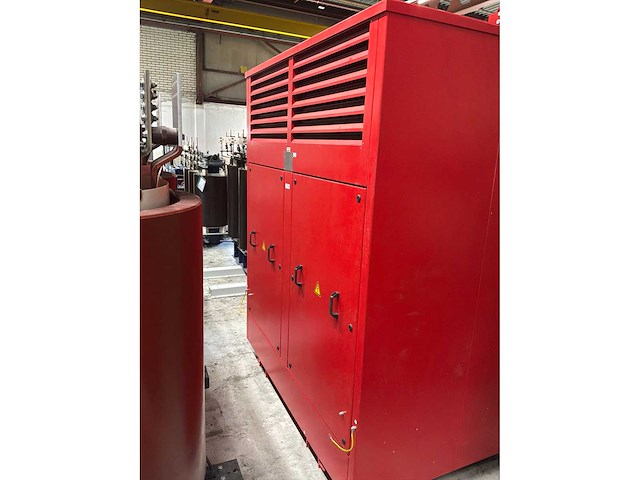 Htt 2000 kva transformator 10.750 / 420 volt - afbeelding 2 van  8