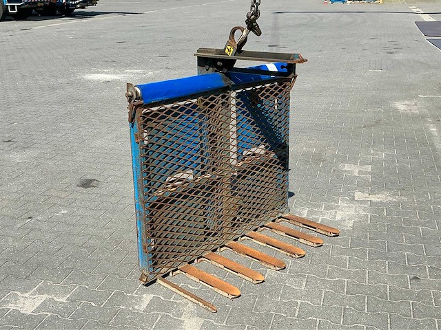 Htt palletvork ( balancerend ) - afbeelding 1 van  6