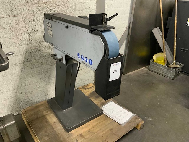 Hu 75 s bandslijpmachine - afbeelding 1 van  4