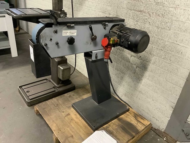 Hu 75 s bandslijpmachine - afbeelding 2 van  4