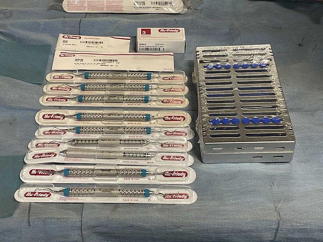 Hu-friedy gereedschapsset - afbeelding 2 van  3