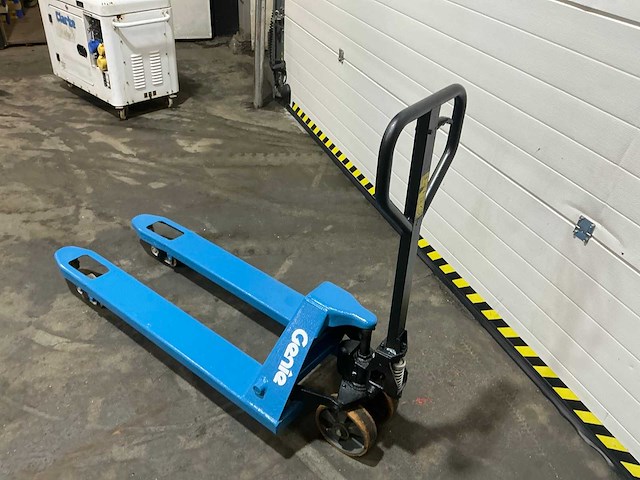 Hu25 hand hydraulische palletwagen - afbeelding 2 van  3