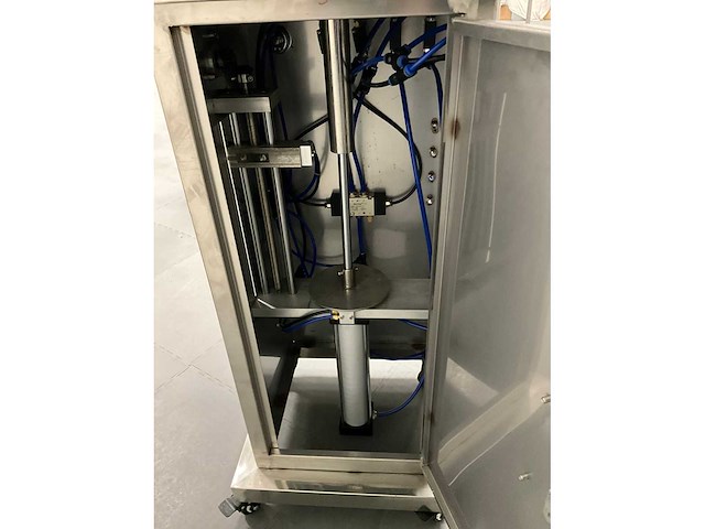 Hua yang pneumatische semi-automatische vulmachine - afbeelding 3 van  11
