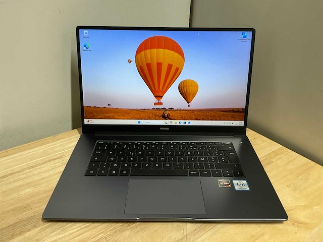 Huawei matebook d15(ryzen7) laptop - afbeelding 1 van  9