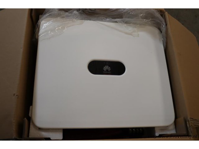 Huawei omvormer sun2000ktl-m5, 3-fase - afbeelding 3 van  4