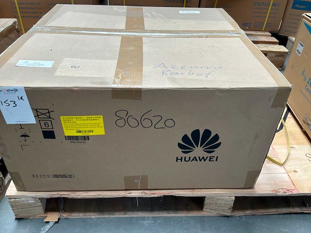Huawei sun2000-36ktl-m3 36 kw omvormer - afbeelding 3 van  4