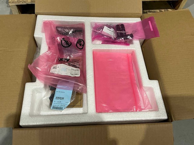 Huawei sun2000-5ktl-l1 omvormer - afbeelding 4 van  4