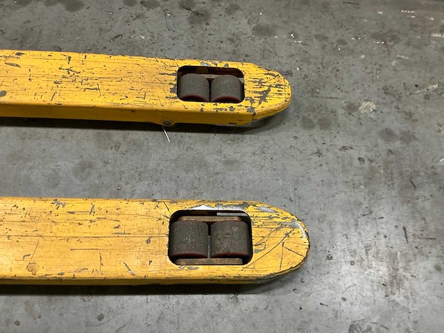 Hub-lift hand hydraulische palletwagen - afbeelding 4 van  5