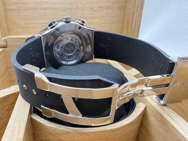 Hublot classic fusion aerofusion | skeleton | unworn | 2026 - afbeelding 2 van  12