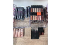 Huda beauty - partij gezichts make-up - afbeelding 5 van  7