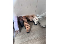 Huda beauty - partij gezichts make-up - afbeelding 6 van  7