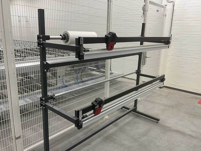 Hüdig + rocholz 2-delige rollenhouder met snijfunctie - afbeelding 4 van  5