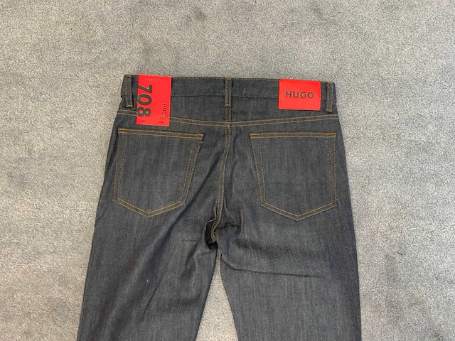Hugo - 708 - jeans (7x) - afbeelding 1 van  5