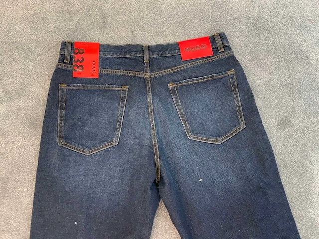 Hugo - 838 - jeans (11x) - afbeelding 5 van  5