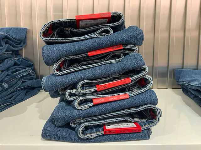 Hugo - 938 - jeans (5x) - afbeelding 5 van  5