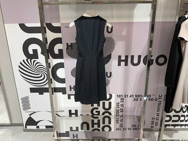 Hugo - diverse - jurken (4x) - afbeelding 10 van  11