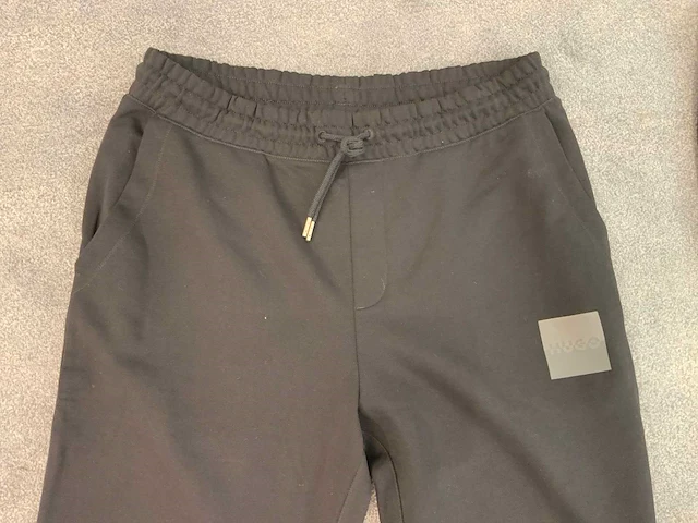 Hugo - jogging - jeans (2x) - afbeelding 6 van  12
