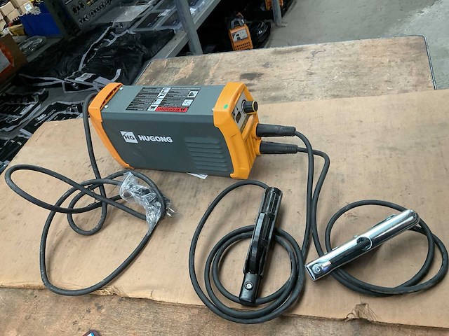 Hugong extreme 120iii dc inverter arc welder - afbeelding 1 van  5