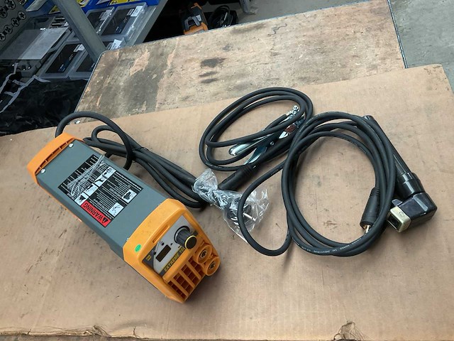 Hugong extreme 160iii dc inverter arc welder - afbeelding 7 van  7