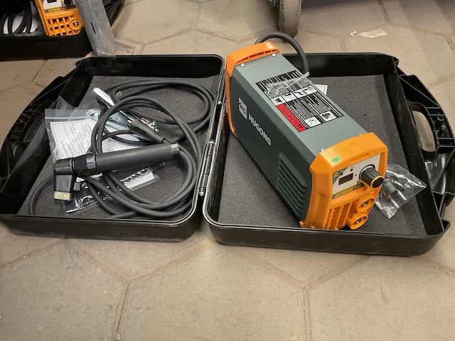Hugong extreme 160iii dc inverter arc welder - afbeelding 5 van  7