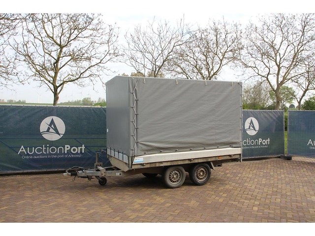 Huifaanhanger hapert al 2010 - afbeelding 1 van  1