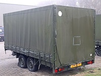 Huifaanhanger met diverse apparatuur - afbeelding 11 van  12
