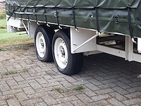 Huifaanhanger met diverse apparatuur - afbeelding 8 van  12