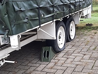 Huifaanhanger met diverse apparatuur - afbeelding 9 van  12