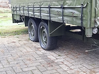 Huifaanhanger met diverse apparatuur - afbeelding 9 van  13