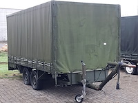 Huifaanhanger met diverse apparatuur - afbeelding 6 van  12