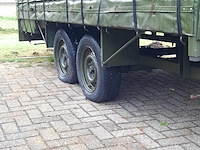 Huifaanhanger met diverse apparatuur - afbeelding 8 van  12