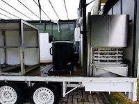 Huifaanhanger met diverse apparatuur - afbeelding 5 van  14