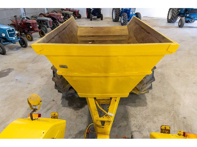 Huir-hill - mh 101 - 4-wheel drive tractor met kipper - afbeelding 9 van  24