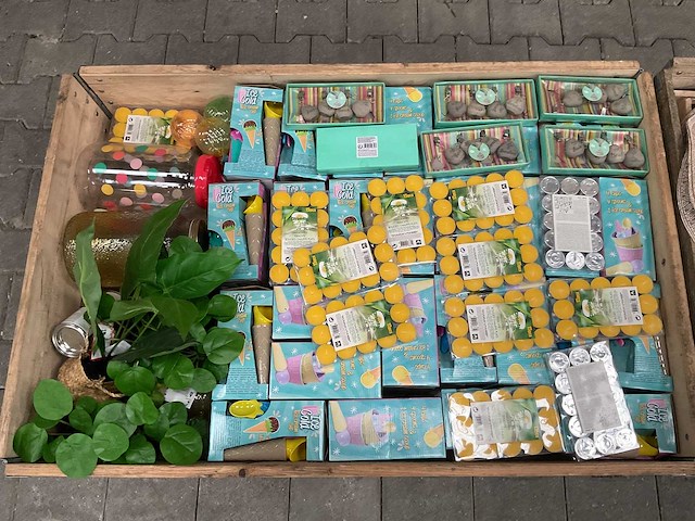 Huis en tuin decoratie - afbeelding 2 van  3
