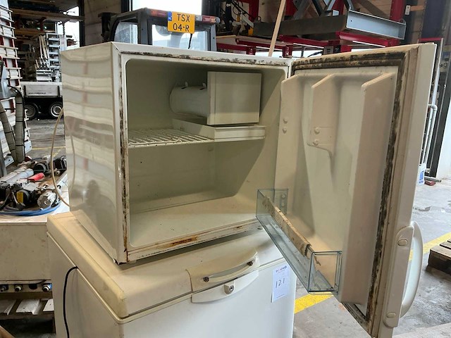 Huishoudapparatuur - afbeelding 5 van  8