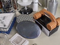 Huishoudelijke items - afbeelding 2 van  5