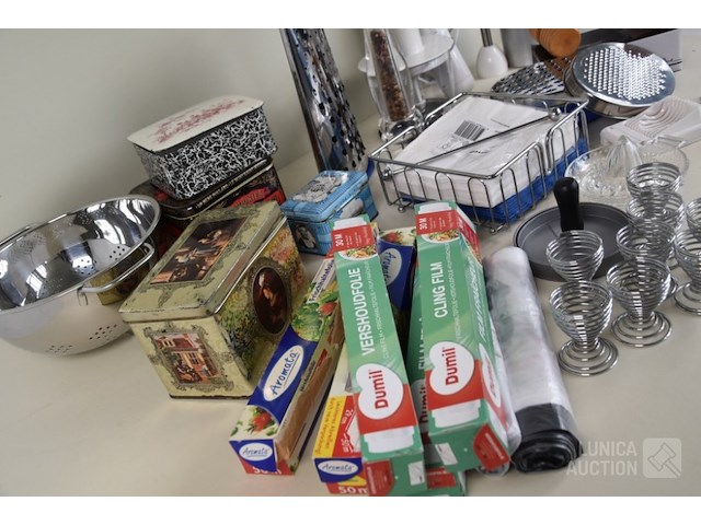 Huishoudelijke items - afbeelding 4 van  5