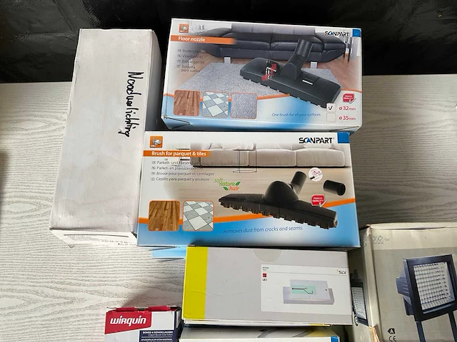 Huishoudelijke producten - afbeelding 3 van  4