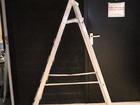 Huishoudtrap - afbeelding 2 van  3