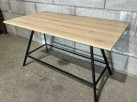 Huislijn - bartafel