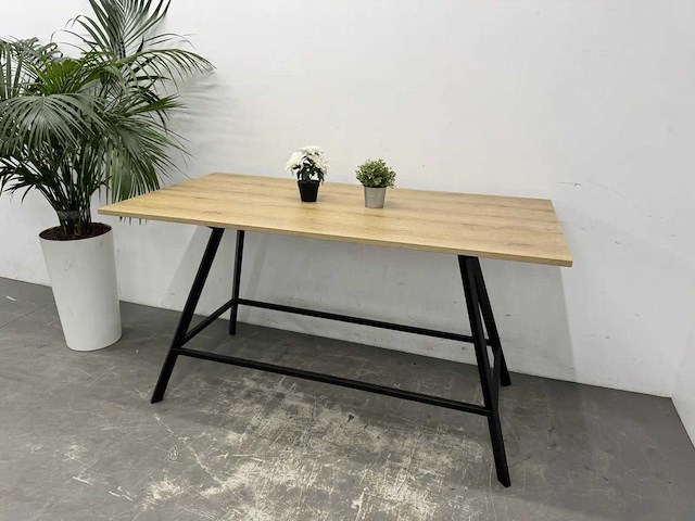 Huislijn - hoge bureautafel - afbeelding 1 van  10