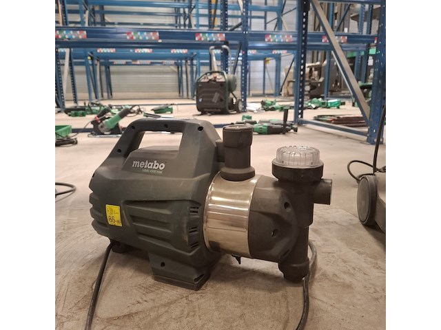 Huiswaterpomp metabo, hwai 4500 inox, bouwjaar 2014 - afbeelding 1 van  5