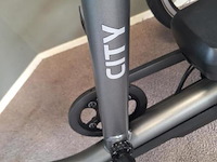Huka driewielerfiets |model city | lage instap | kleur gunmetal grey | maat m - afbeelding 4 van  19