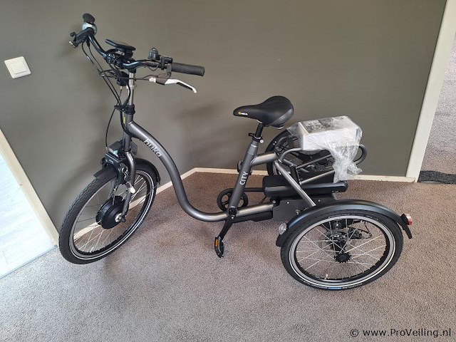 Huka driewielerfiets |model city | lage instap | kleur gunmetal grey | maat m - afbeelding 13 van  19
