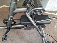 Huka driewielerfiets |model city | lage instap | kleur gunmetal grey | maat m - afbeelding 16 van  19