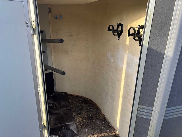 Humbaur - madero - paardentrailer - afbeelding 3 van  15