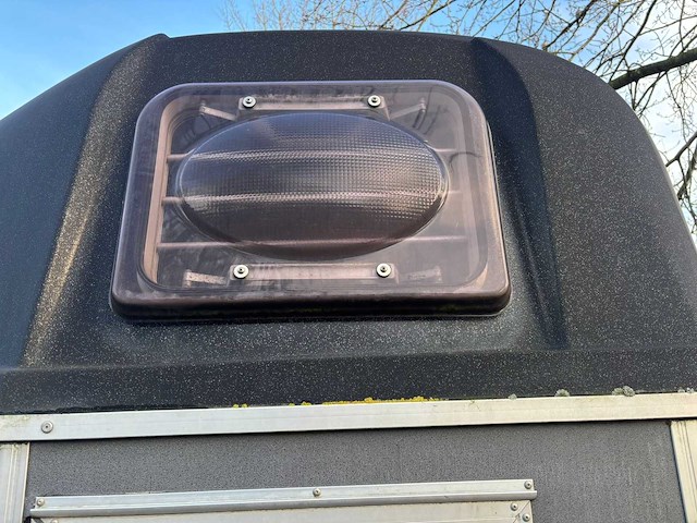 Humbaur - madero - paardentrailer - afbeelding 4 van  15