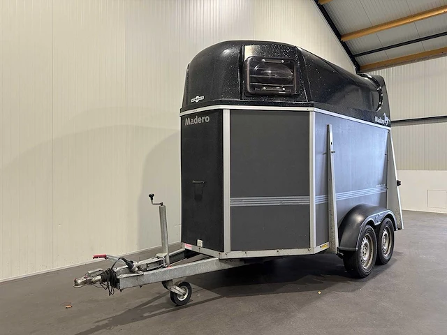 Humbaur hp2003 madero 2 paards paardentrailer wx-xl-86 - afbeelding 1 van  15